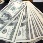 Tipo de cambio cerrará el año por encima de RD$38.50