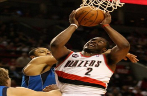 110-90. Matthews y el novato Williams lideran ataque ganador de Portland