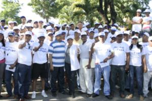 Comando Regional de Deportes  PRD realiza Rally a pié Llegó Papá