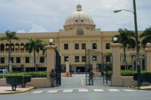 PE promulga Ley autoriza Banreservas financiar RD$1,000 MM a ayuntamientos