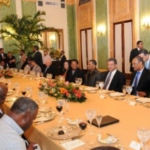 Presidente Fernández ofrece cena a peloteros dominicanos de Grandes Ligas