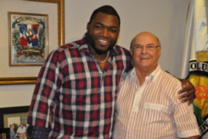 Pelotero David Ortiz visita a Hipólito y desmiente apoyo a Danilo Medina