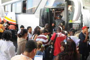 Miles de feligreses se dirigen hoy hacia Higüey a celebrar Día de la Altagracia