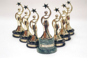 Anuncian “Nominados Premios Casandra 2012”