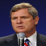 El Departamento Agricultura de EE.UU. cierra 259 oficinas para ahorrar US$150 millones