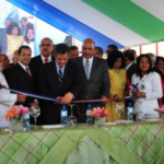 Mandatario entrega remodelación hospital San Lorenzo de Los Mina