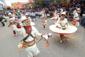 Bolivia hace gala de su rico folclore en el Carnaval de Oruro