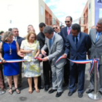 Gobernante inaugura proyectos habitacionales en San Juan de la Maguana y San José de Ocoa