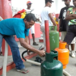 GLP baja un RD$1.60, los demás combustibles siguen con iguales precios