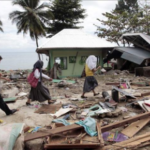 Aumentan a 55 los muertos por un terremoto de 6.7 grados en Filipinas