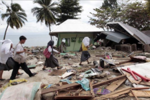 Aumentan a 55 los muertos por un terremoto de 6.7 grados en Filipinas