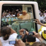 El papa pide que se protejan a los niños para que nunca se apague su sonrisa