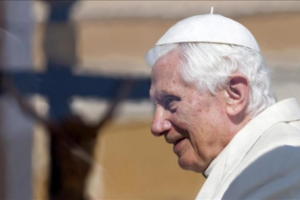 El papa pide rezar por su viaje a México y a Cuba
