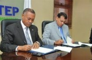 Infotep y Copardom firman convenio para capacitar personal de empresas