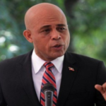 Presidente Fernández condecorará a su homólogo haitiano Michel Martelly
