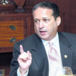 Paded Pérez advierte a perredeísta el país no vive época de guerra fría