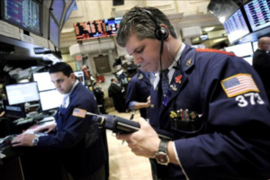 Los datos de empleo en EE.UU. levantan a Wall Street de su peor caída de 2012
