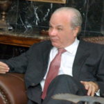 Camilo dice crecimiento y estabilidad económica están garantizadas