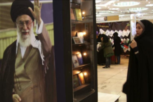 García Márquez vuelve a triunfar en la inmensa Feria del Libro de Teherán
