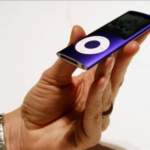 Un tatuador de Nueva Jersey se implanta imanes en el brazo para llevar el iPod