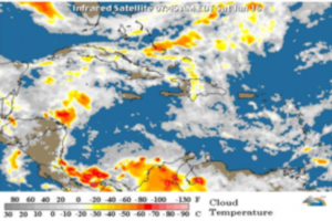 Onamet informa onda tropical al sur de Puerto Rico aumentará lluvias