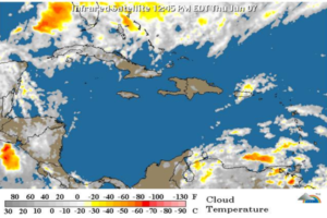 Dice onda tropical incide en condiciones del tiempo y seguirán temperaturas calurosas