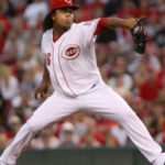 Vólquez gana duelo latinoamericano y Beltrán y Molina castigan con sus bates