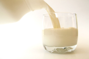 Identifican molécula de la leche que actúa como vitamina con grandes efectos