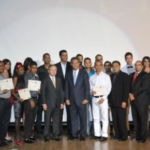 LF encabeza ceremonia graduación curso Global para Paz y Desarrollo