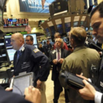 Wall Street abre semana prácticamente plano y el Dow Jones sube un 0.04%