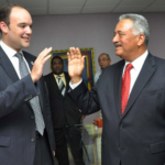 Ministro del MIC posesiona nuevo director de Minería