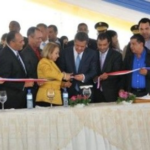 Fernández afirma país sabrá valorar su gestión; inaugura autopista El Coral