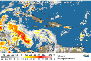 Onamet pronostica aumento lluvias y tronadas por acercamiento onda tropical