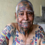 Guinness Rishi, el hombre de las 500 banderas tatuadas