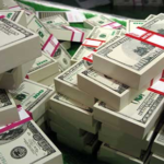 Deuda pública dominica sube 7.9 puntos porcentuales con relación al PIB, en cuatro años