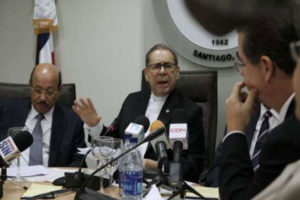 CES pide al gobierno reducir RD$59,000MM a propuesta de presupuesto para 2013