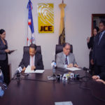 JCE e Interior y Policía pactan utilizar número de cédula para licencias de armas de fuego