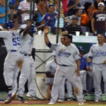 Licey derrota a los Toros y Águilas derrotan a las Estrellas
