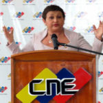 Algunos retrasos en apertura de colegios electorales en Venezuela