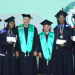 UCE hará proyecto agroalimenticio; entidad gradúa 340 estudiantes