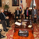Presidente Danilo Medina se reúne con misión del FMI