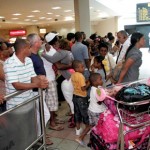 Aduana inicio e aplicación Gracia Navideña de US$3,000 a familiares y amigos