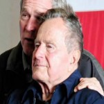 Salud de George Bush padre, en cuidados intensivos, «empeora» por fiebre