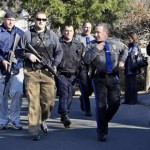 “Nunca vi algo como esto”, dice forense de caso de matanza en escuela de EEUU