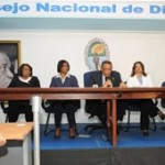 Expulsan a Hipólito Mejía y a Andrés Baustista del PRD