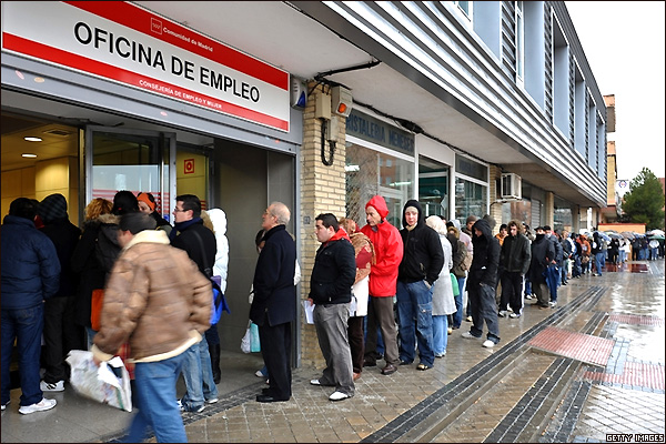 Desempleo en España alcanzó un 26.02% de la población en 2012