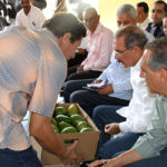 Aprueba crédito por RD$17 millones a productores de aguacate de Cambita