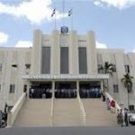 Se entrega joven mató a tres hermanos