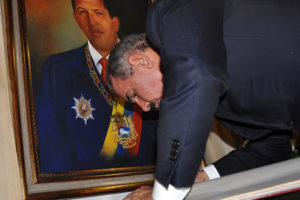 El presidente Medina confirma asistirá hoy a funerales de Chávez Frías