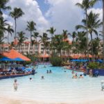 MTD y Unatec capacitan 7,000 estudiantes para integrarlos servicios del turismo